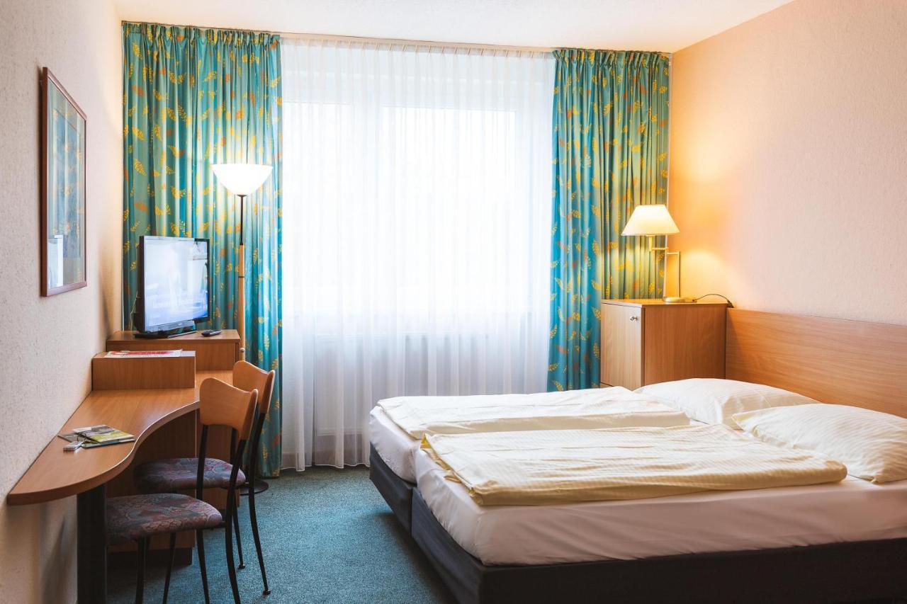 Werrapark Familienresort Hotel Heubacher Hoehe Массерберг Экстерьер фото